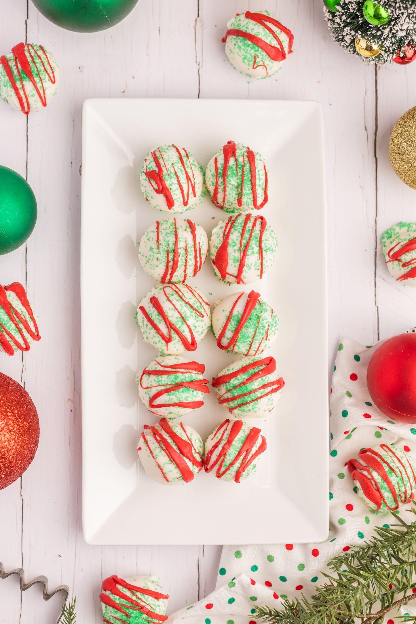 Christmas Tree Cake Balls Set 2