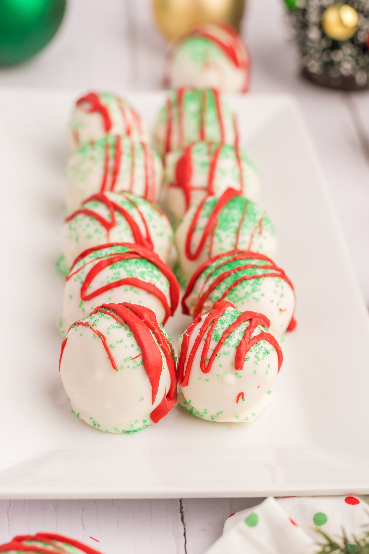 Christmas Tree Cake Balls Set 2