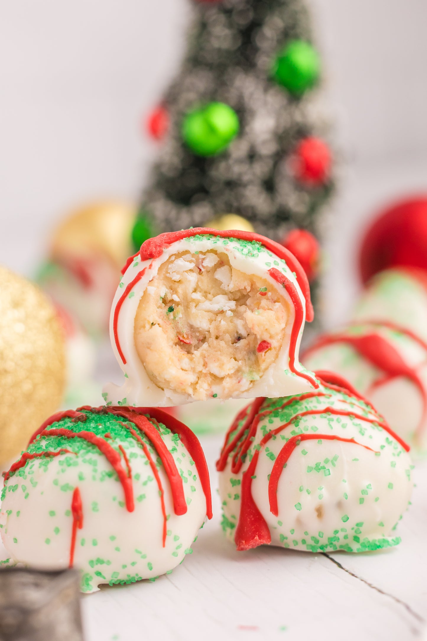 Christmas Tree Cake Balls Set 2